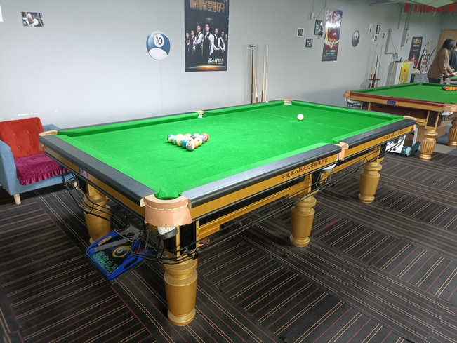 BRUSICK  110中式黑八