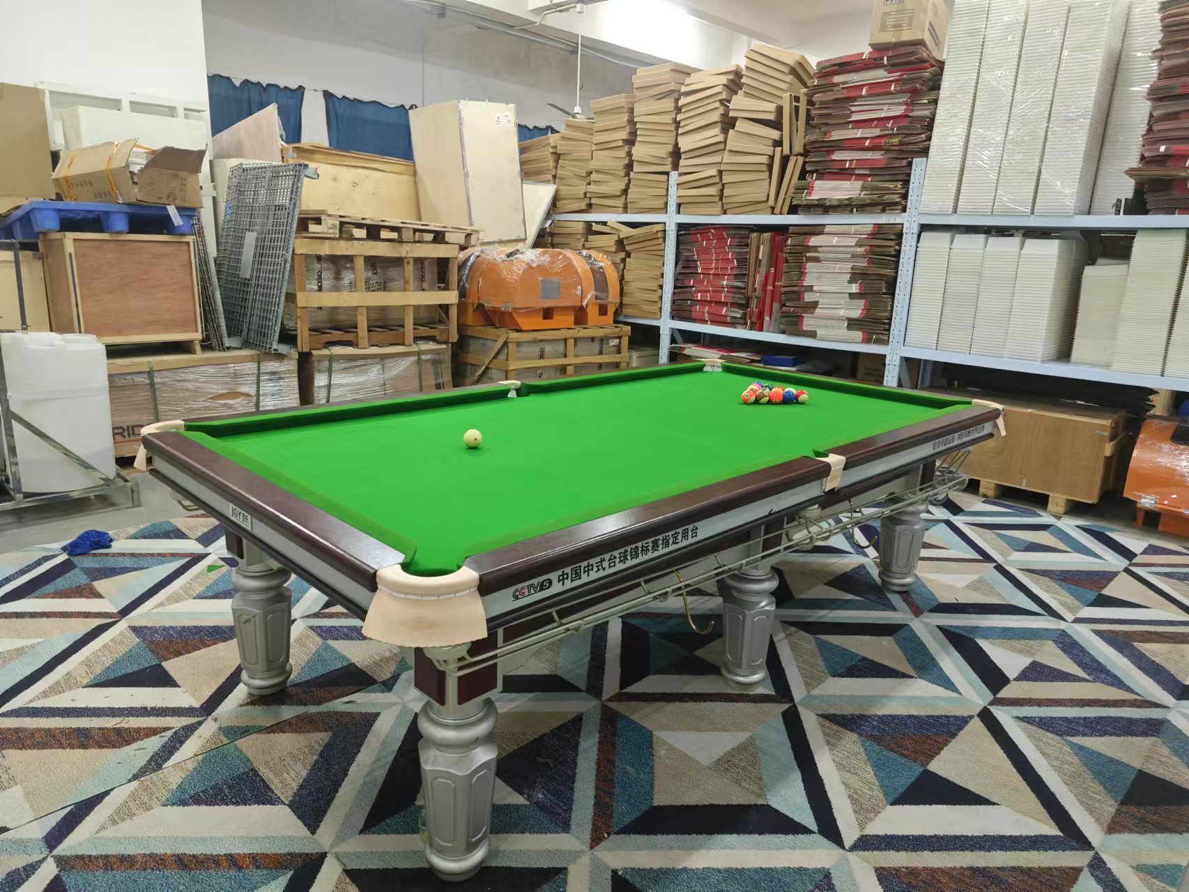 安亭工厂 二手95新BRUSICK钢库黑八台球桌