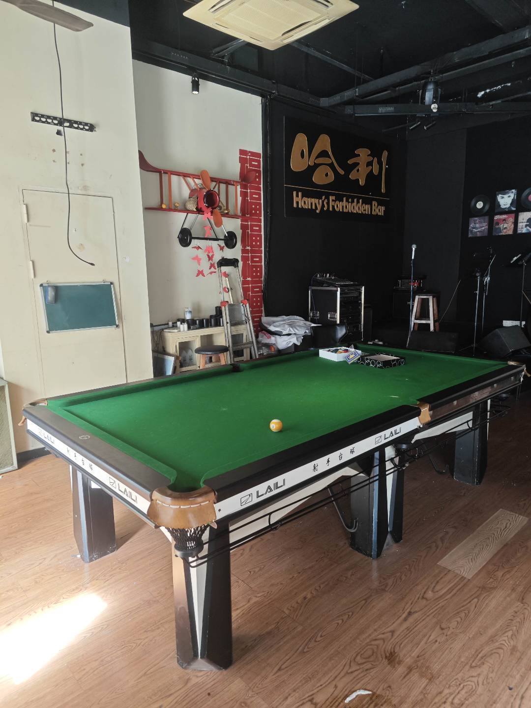 二手来力 黑八  成色一般注重品牌打感